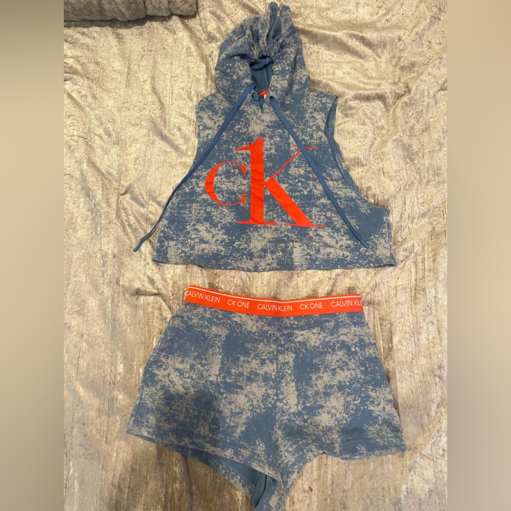 Calvin Klein Workout Set